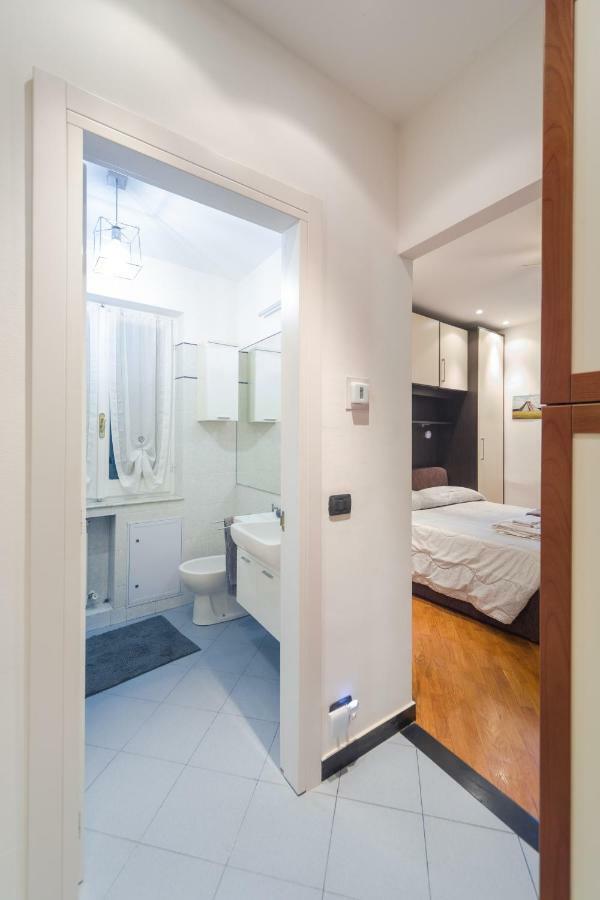 Old Port Apartment 4 Beds Genova Kültér fotó